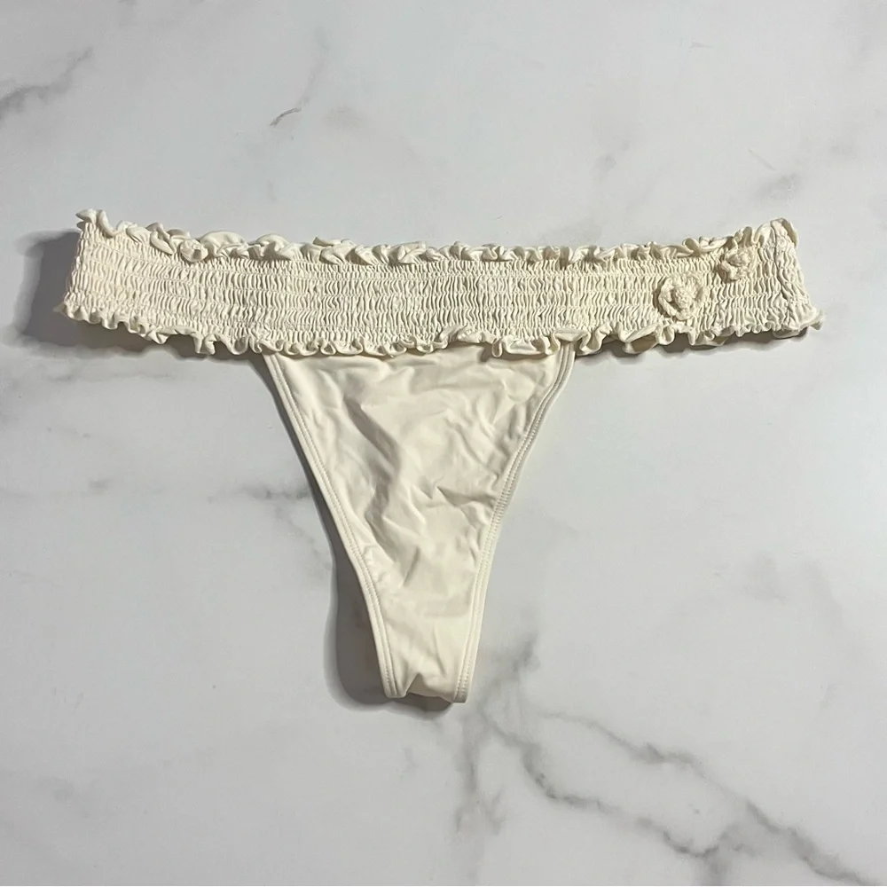 New Frankie’s Bikinis Sofia Ruffle Thong Bikini Bottom Size Large
